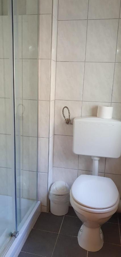 Hotel Gasthaus Felseneck Staufenberg  المظهر الخارجي الصورة
